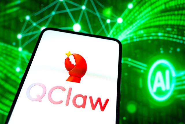 腾讯业绩稳健增长背景下,马化腾详解AI新方向:拥抱“龙虾”启发,微信智能体将深度融合生态。 IT技术 腾讯业绩稳健增长背景下,马化腾详解AI新方向:拥抱“龙虾”启发,微信智能体将深度融合生态。 IT技术 腾讯业绩稳健增长背景下,马化腾详解AI新方向:拥抱“龙虾”启发,微信智能体将深度融合生态。 IT技术