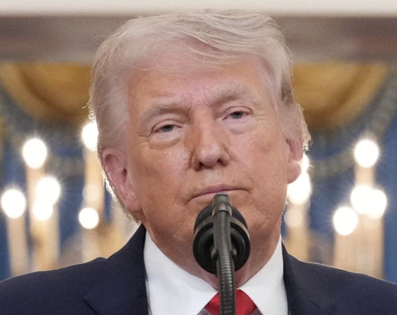  【技术复盘】以色列空袭伊朗深层战术解析：机场打击与石化设施摧毁的战略逻辑 新闻